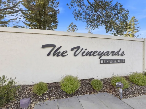 19554 Vineyard Ln, Saratoga, CA 95070