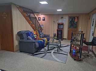 2410 W Norwegian St, Pottsville, PA 17901