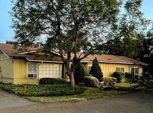 2045 Oak Hill Dr, Escondido, CA 92027
