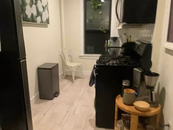 4th image of 28-21 33rd St #5C