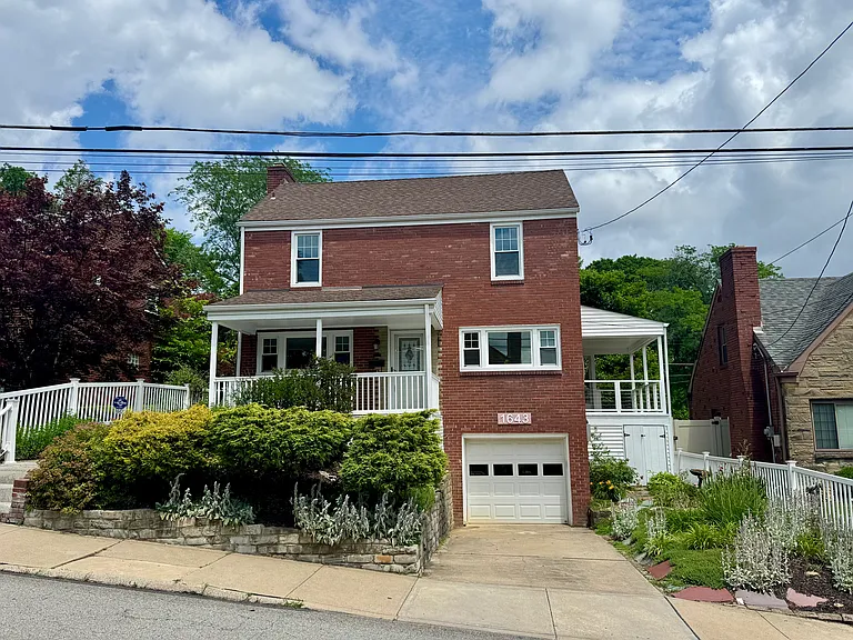 1643 Reamer St — Photo 1