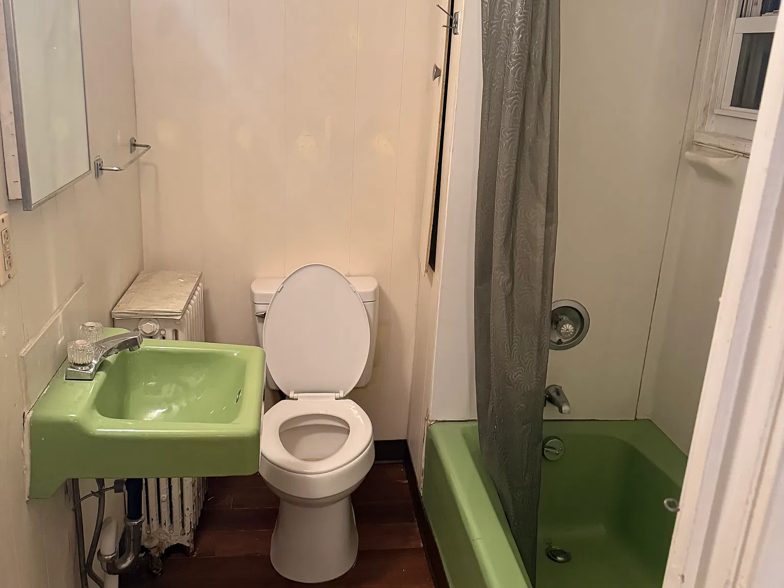 2 bed, $1,400 — Photo 3