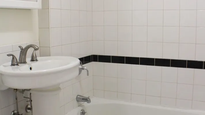 Rented by Nooklyn NYC LLC | media 13