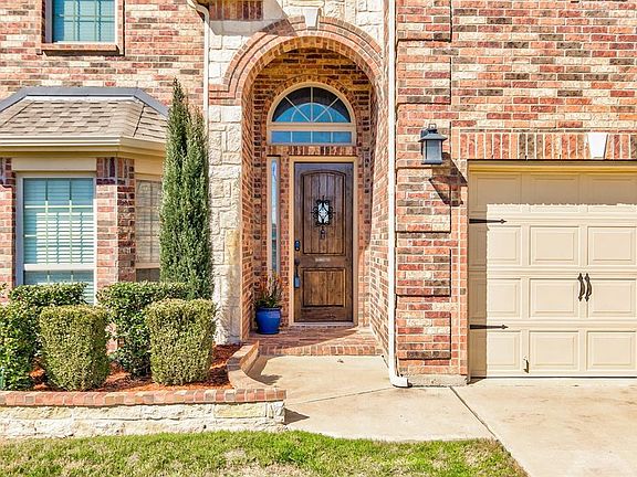 2nd image of 9509 Chuparosa Dr