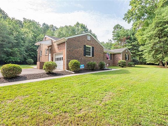 3rd image of 7259 Longview Dr