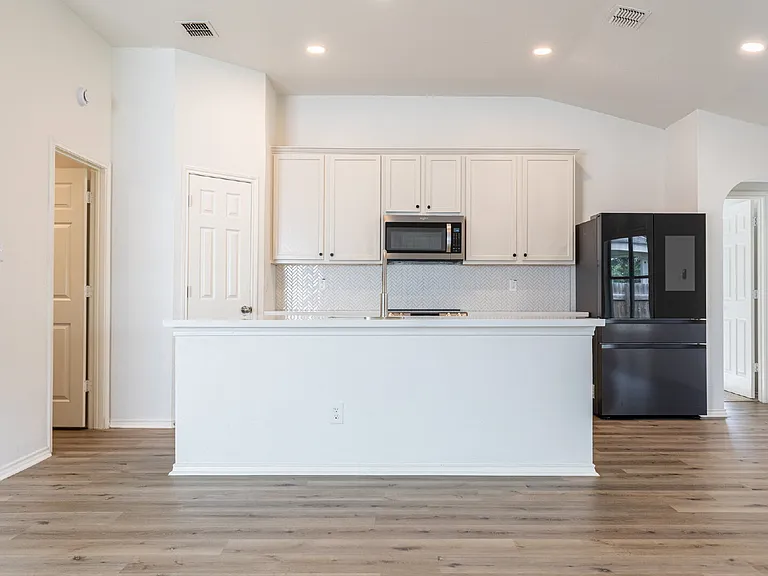 7410 Tranquillo Way — Photo 18