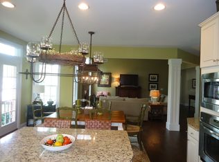 702 Pawleys Dr, Simpsonville, SC 29681