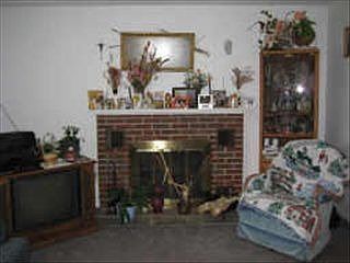2nd image of 103 Scholfield Rd W