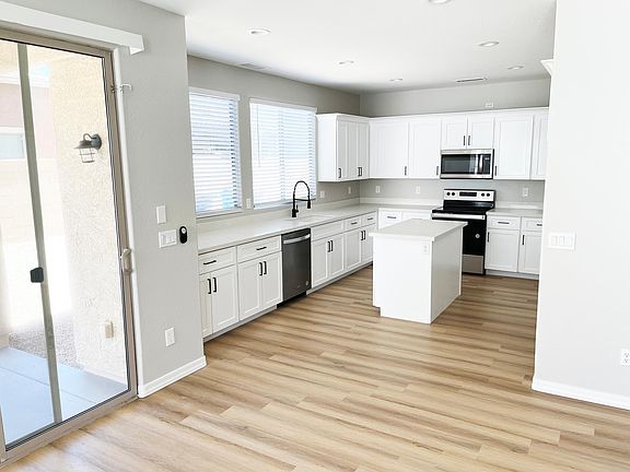 4th image of 3436 W Florimond Rd