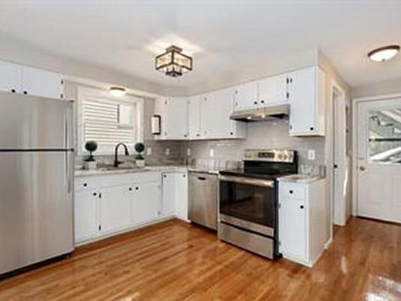 2nd image of 45 Belmont St #1