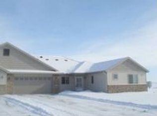 101 Firestone Dr, Mankato, MN 56001