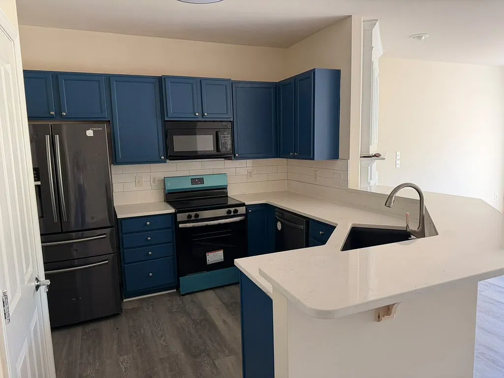 3 bed, 2.5 bath, 1564 sqft, $1,950 — Photo 4