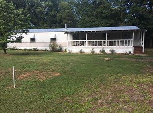 32 Plantation Dr, Iva, SC 29655