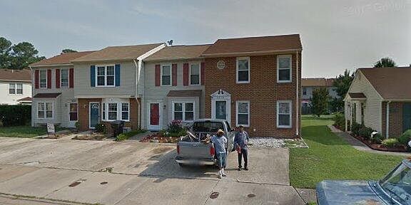 3rd image of 4026 Reese Dr S