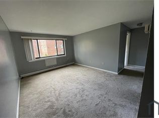 958 Wethersfield Ave #201, Hartford, CT 06114