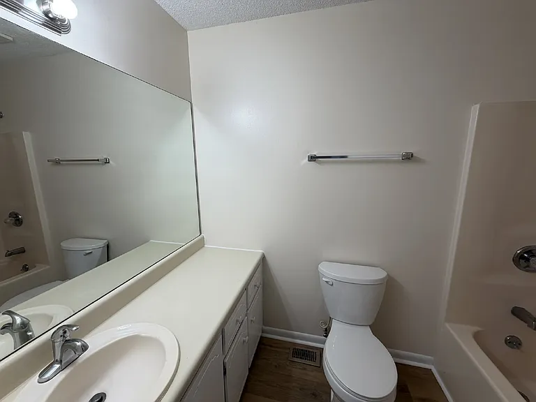912 Pineland Ave #51 — Photo 12