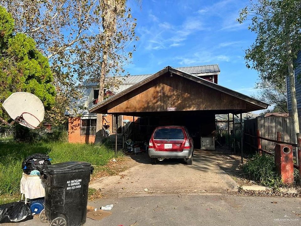 1st image of 120 Tulipen Dr