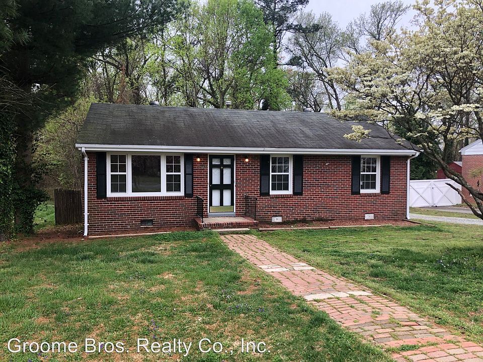 1st image of 1701 Debbie Ln