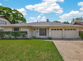 10730 Sagewind Dr, Houston, TX 77089