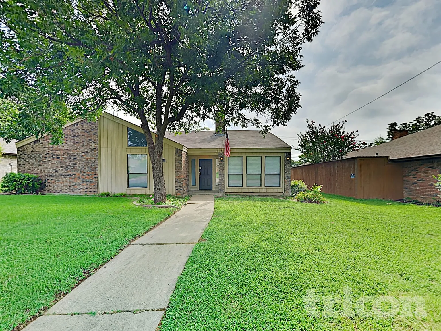 5711 Calumet Drive Arlington TX — Photo 2
