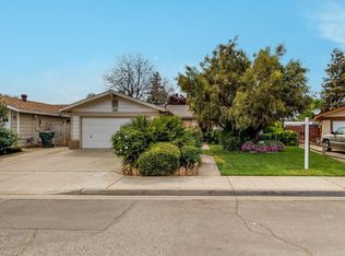 3897 N Forestiere Ave, Fresno, CA