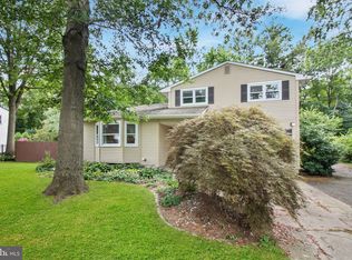 32 Pineybranch Rd, East Windsor, NJ 08512