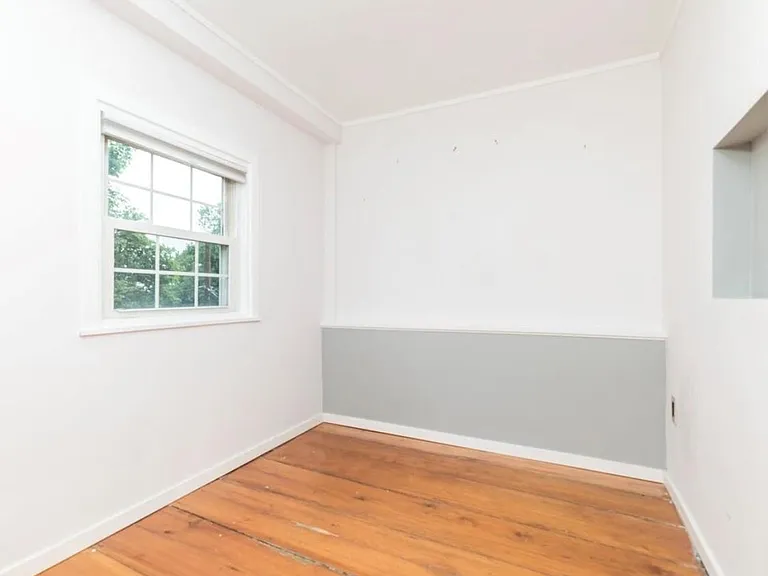 9 Prospect St #5 — Photo 6