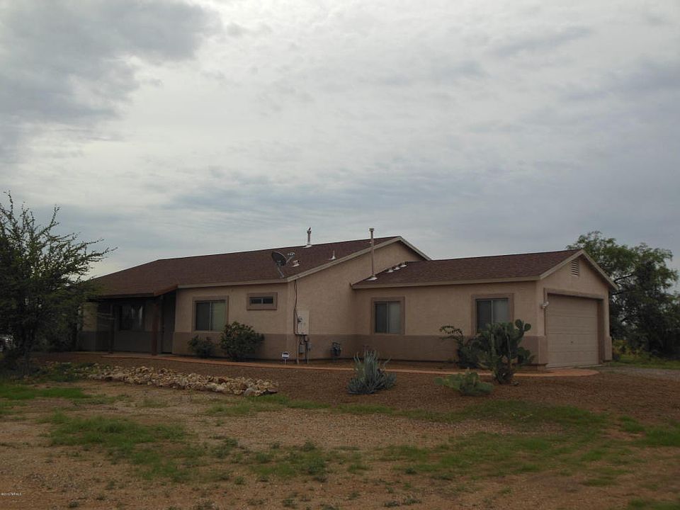 1st image of 16725 W Jaguar Ln