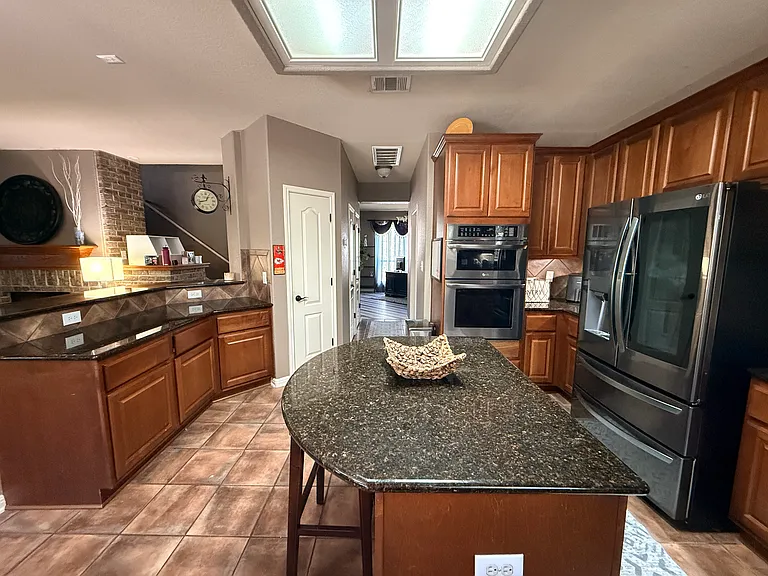 22211 Covella Ct — Photo 11