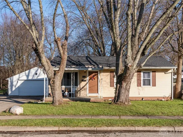 1444 Ironwood Dr, Fairborn, OH 45324