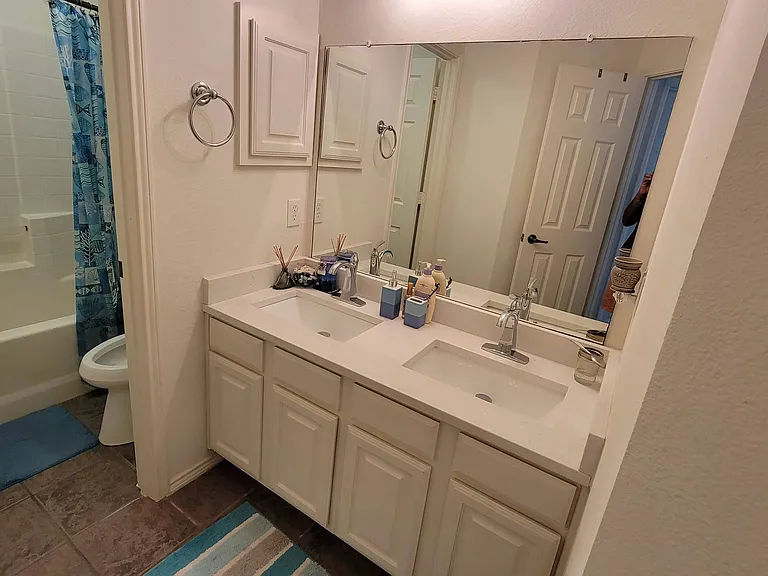1307 Heather Brook Dr — Photo 21