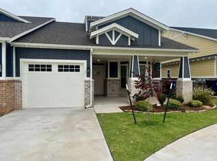 6620 Bent Wood Villas Dr #B, Oklahoma City, OK 73169