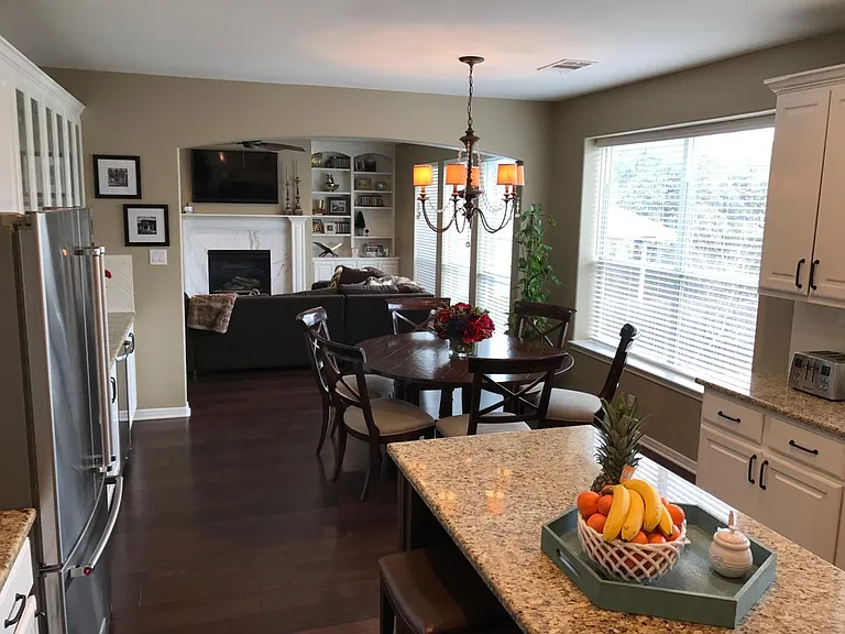 Kitchen/Dinning