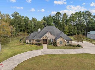 277 Meadowood Rd, Henderson, TX 75654