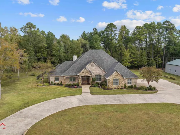 277 Meadowood Rd, Henderson, TX 75654