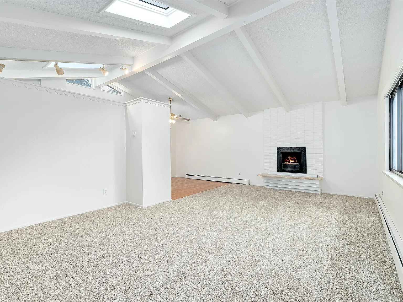 850 W Chenango Ave - - — Photo 3