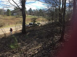 3909 Greenway Rd, Gainesville, GA 30507