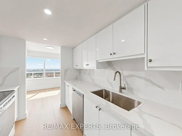 325 Webb Dr #2003 — Photo 17