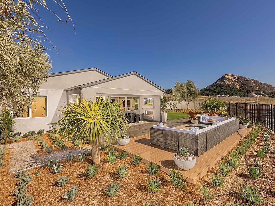 Plan 1 Model Backyard