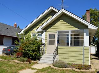 806 76th St, Kenosha, WI 53143