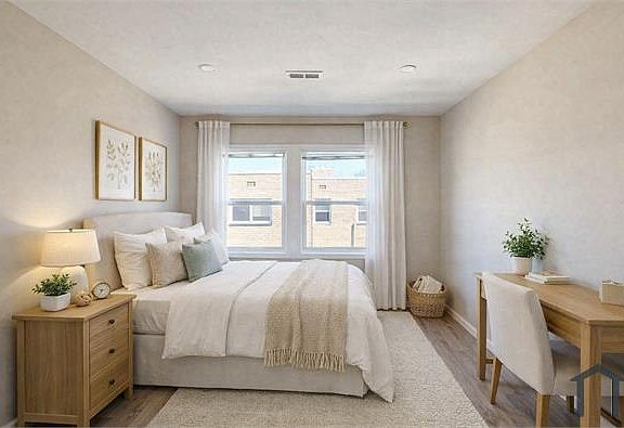 5th image of 307 Division Ave NE #303