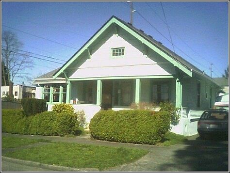 2nd image of 156 NW 76th St