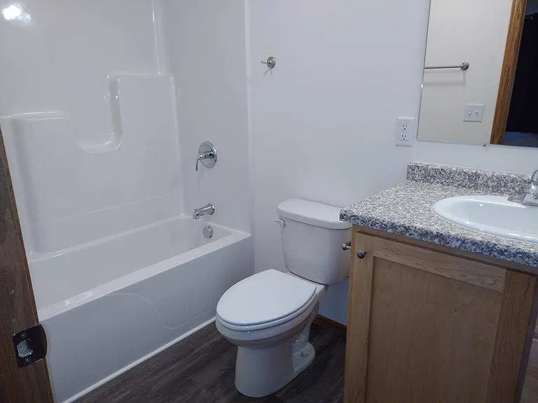 126 S Dousman St — Photo 6