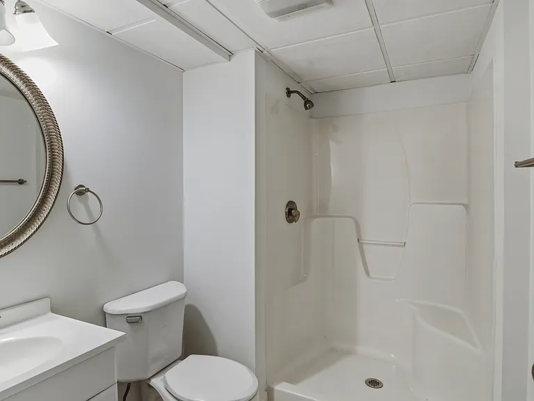 3921 Trailway Dr — Photo 17