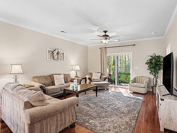 2nd image of 6253 Catalina Dr. #1111