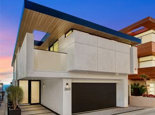 2613 Crest Dr, Manhattan Beach, CA 90266