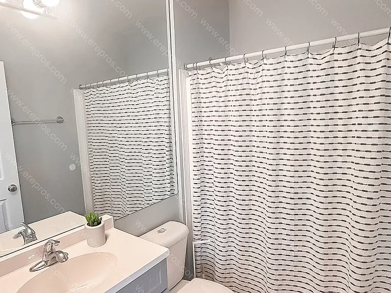 1183 Freesia Ct — Photo 16