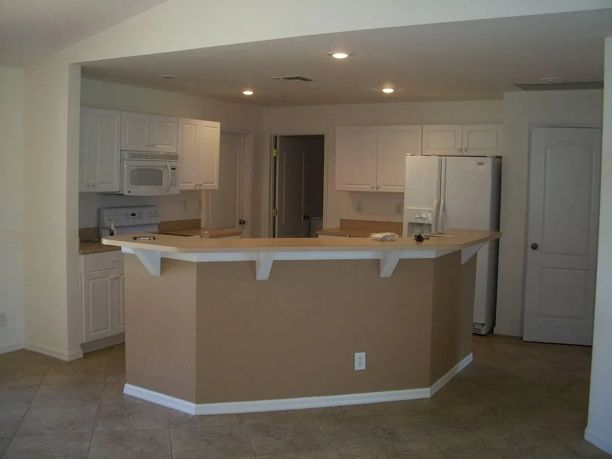 3 bed, 1408 sqft, $1,800 — Photo 4