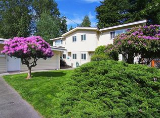 9542 8th Ave NW, Seattle, WA 98117