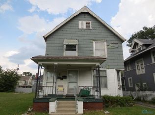 2120 Maplewood Ave, Toledo, OH 43620